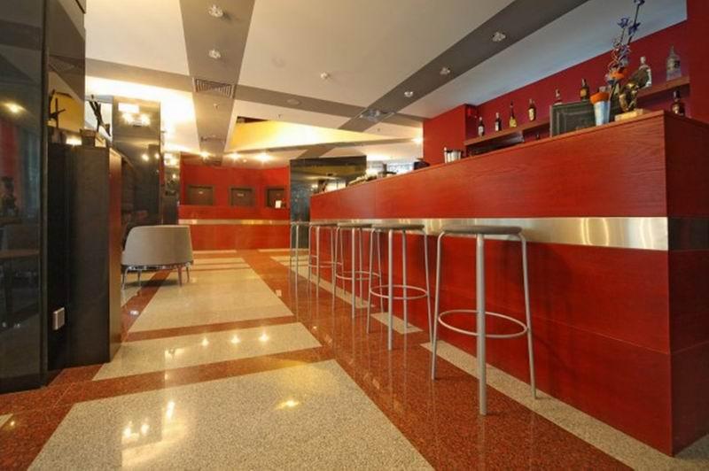 Hotel City Pleven Exterior foto