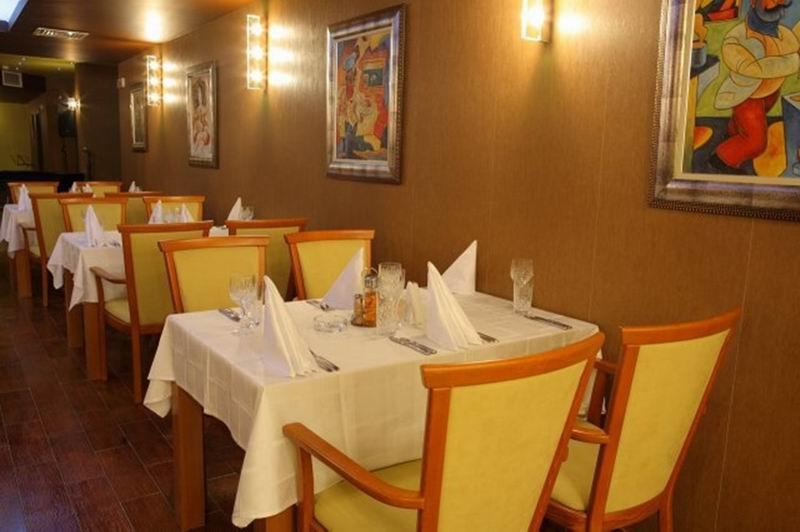 Hotel City Pleven Exterior foto